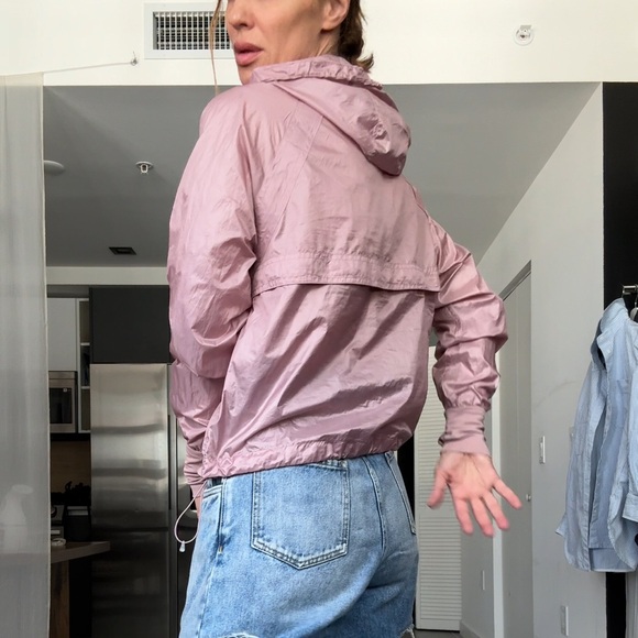 Wind jacket - Picture 9 of 15